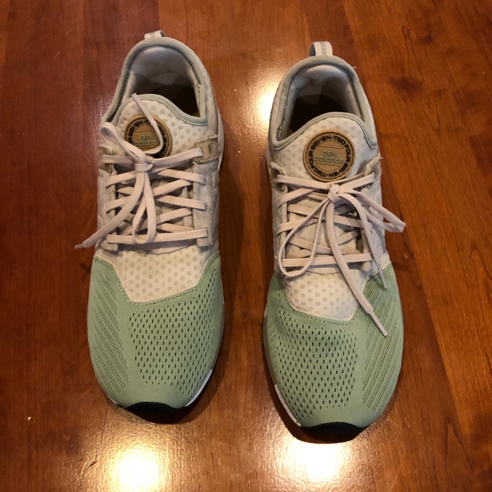 New Balance Men’s 10